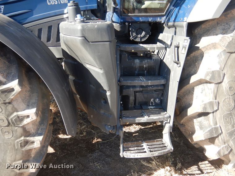 image for item DJ4801 2018 Fendt 933 Vario  MFWD tractor