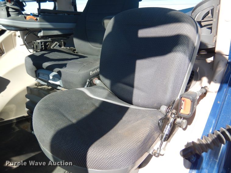 image for item DJ4801 2018 Fendt 933 Vario  MFWD tractor