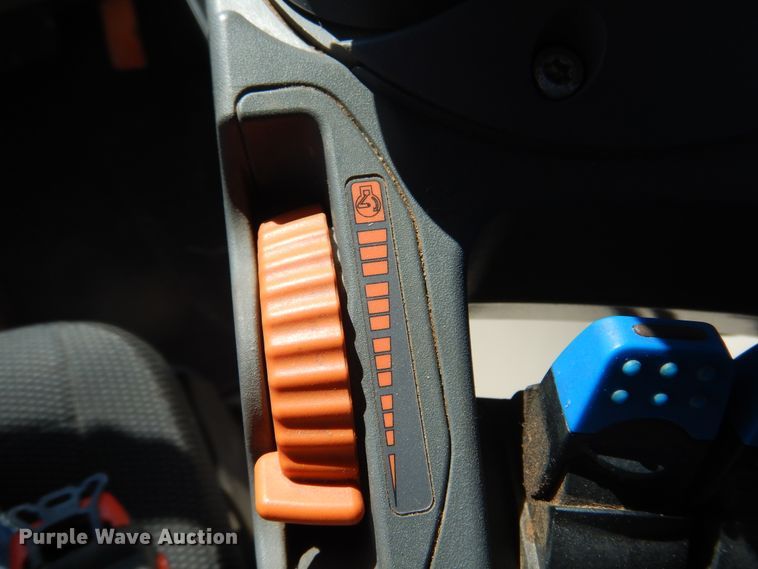 image for item DJ4801 2018 Fendt 933 Vario  MFWD tractor