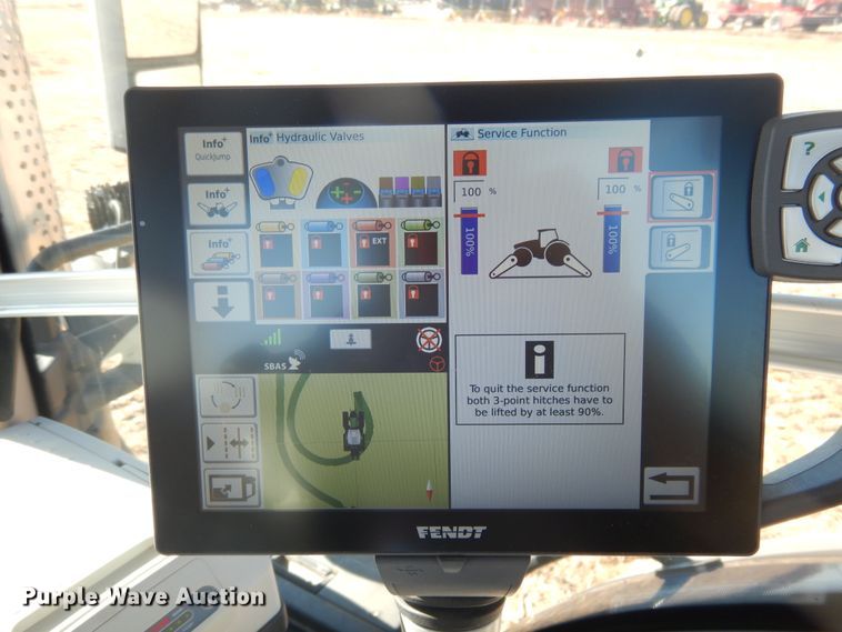 image for item DJ4801 2018 Fendt 933 Vario  MFWD tractor