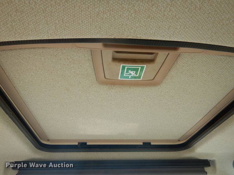 image for item DJ4801 2018 Fendt 933 Vario  MFWD tractor