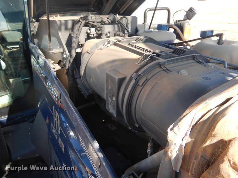 image for item DJ4801 2018 Fendt 933 Vario  MFWD tractor