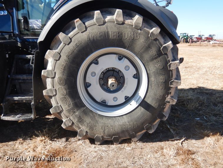 image for item DJ4801 2018 Fendt 933 Vario  MFWD tractor