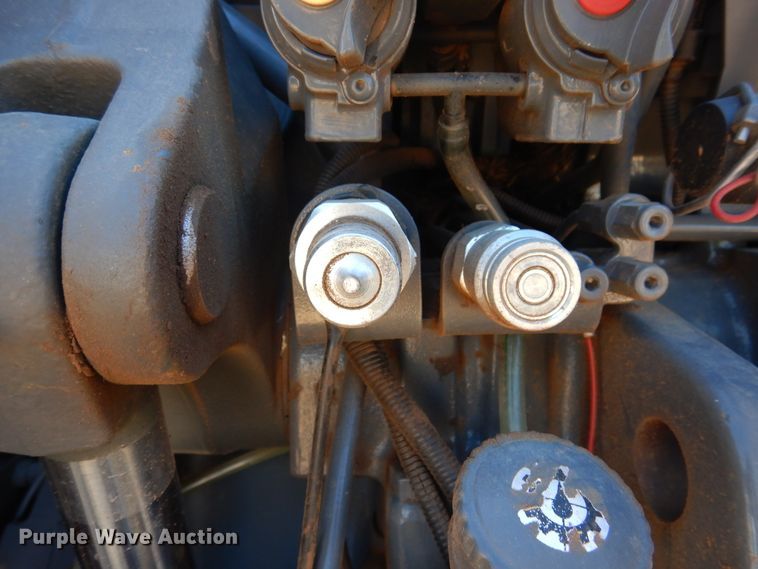 image for item DJ4802 2018 Fendt 933 Vario  MFWD tractor