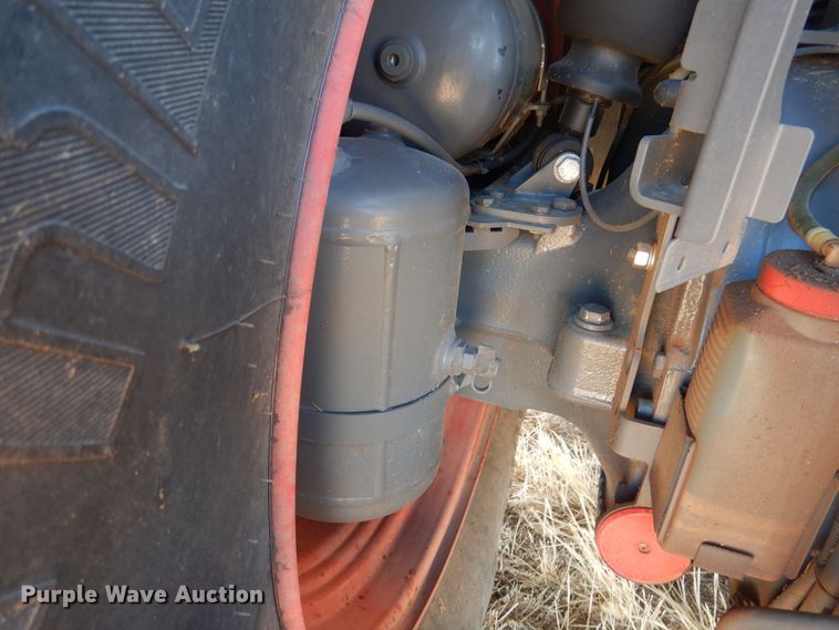 image for item DJ4802 2018 Fendt 933 Vario  MFWD tractor