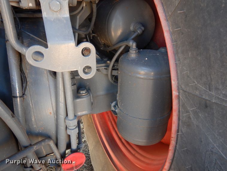 image for item DJ4802 2018 Fendt 933 Vario  MFWD tractor