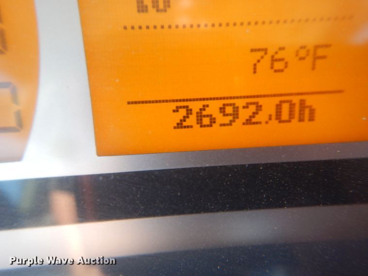 image for item DJ4802 2018 Fendt 933 Vario  MFWD tractor