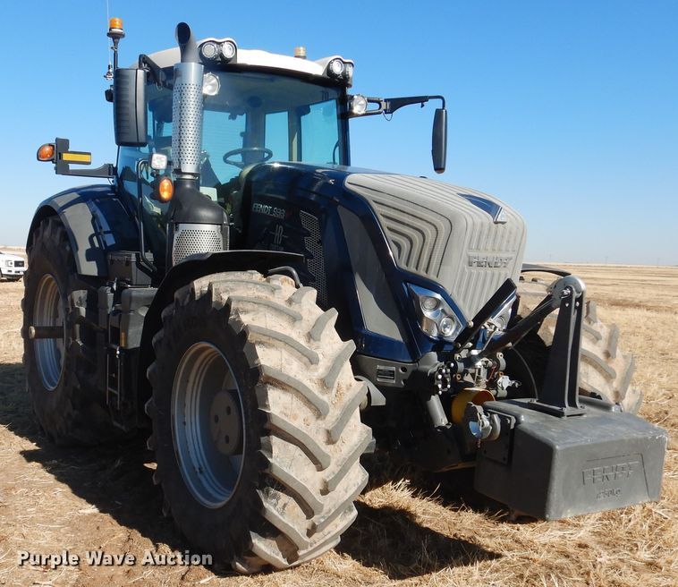 image for item DJ4803 2018 Fendt 933 Vario  MFWD tractor