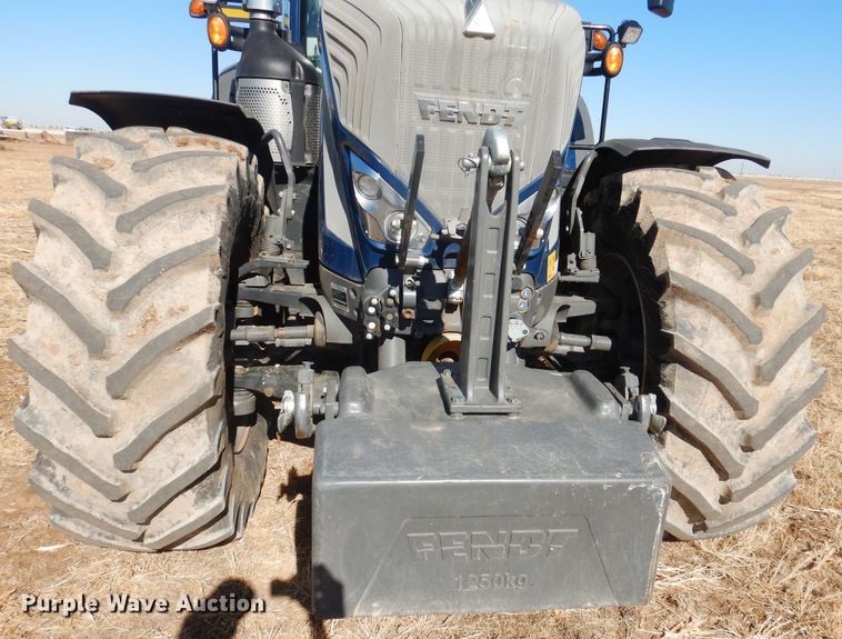 image for item DJ4803 2018 Fendt 933 Vario  MFWD tractor