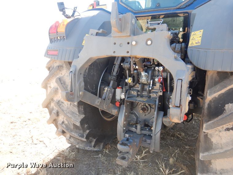 image for item DJ4803 2018 Fendt 933 Vario  MFWD tractor