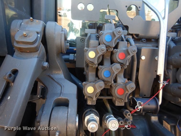 image for item DJ4803 2018 Fendt 933 Vario  MFWD tractor