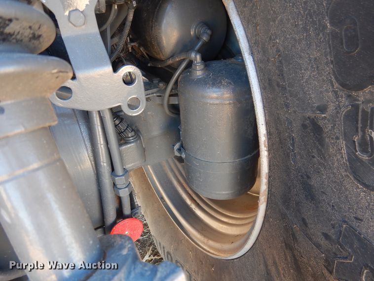 image for item DJ4803 2018 Fendt 933 Vario  MFWD tractor