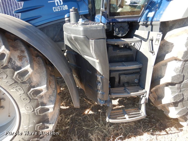 image for item DJ4803 2018 Fendt 933 Vario  MFWD tractor