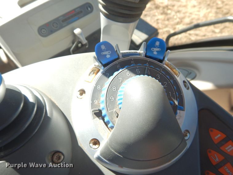 image for item DJ4803 2018 Fendt 933 Vario  MFWD tractor