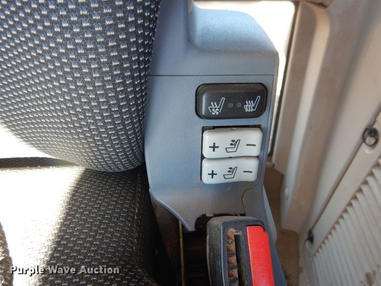 image for item DJ4803 2018 Fendt 933 Vario  MFWD tractor