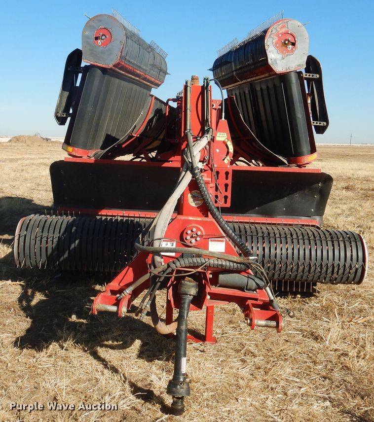 image for item DJ4804 2017 H&S TF6135 hay merger