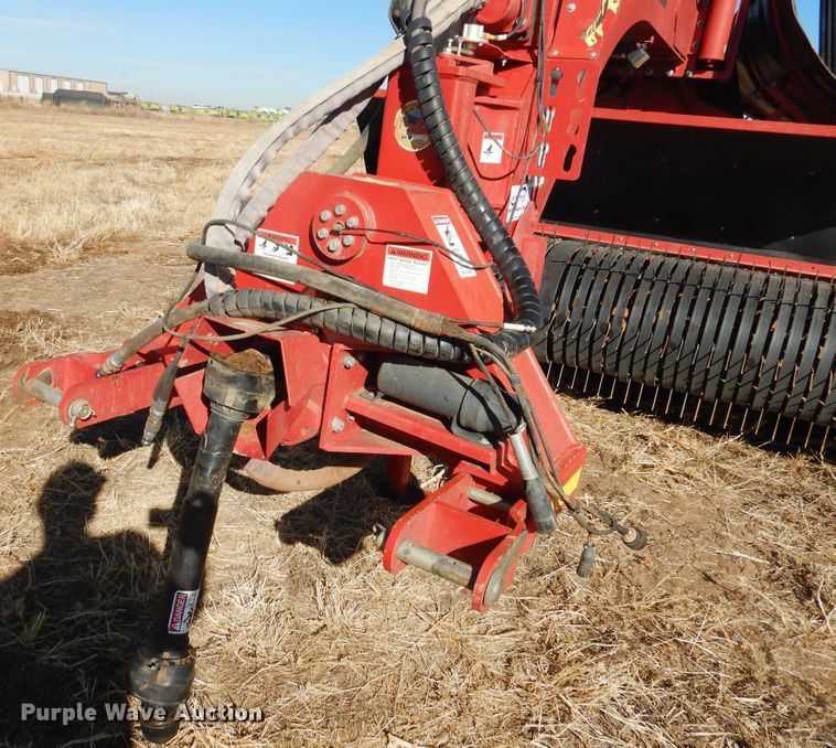 image for item DJ4804 2017 H&S TF6135 hay merger