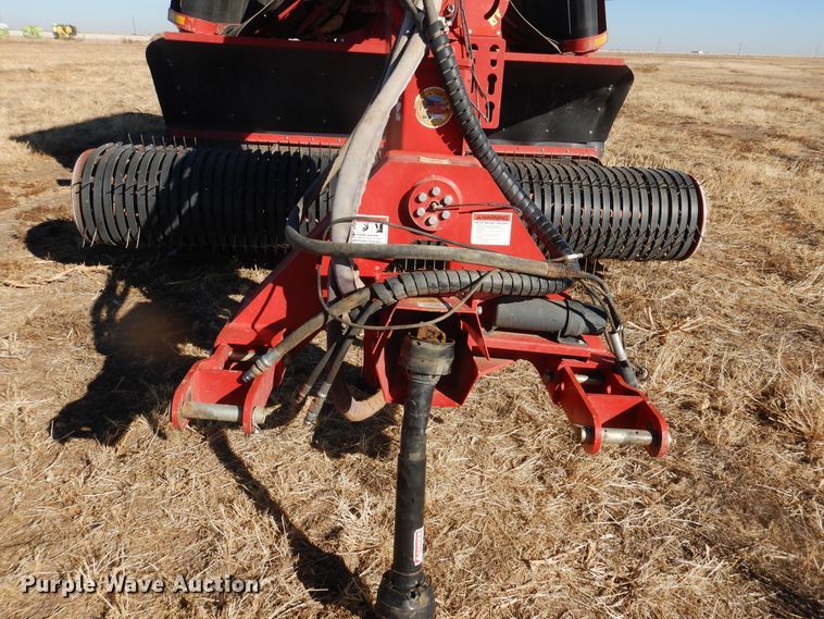 image for item DJ4804 2017 H&S TF6135 hay merger