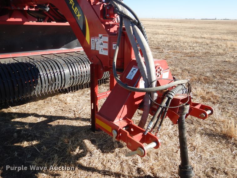 image for item DJ4804 2017 H&S TF6135 hay merger