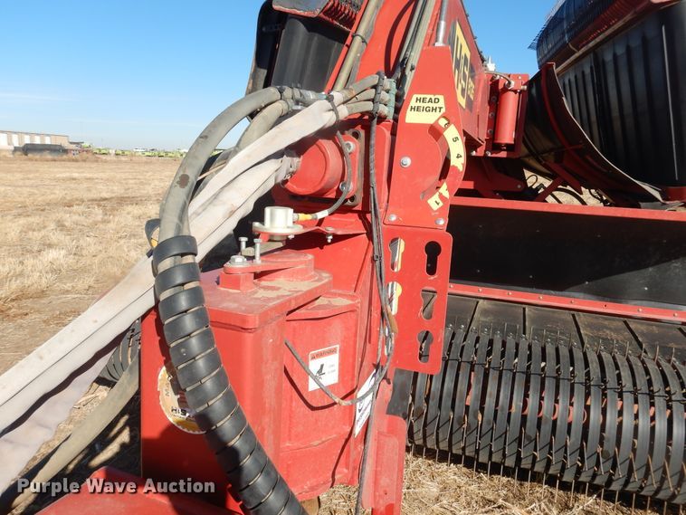 image for item DJ4804 2017 H&S TF6135 hay merger