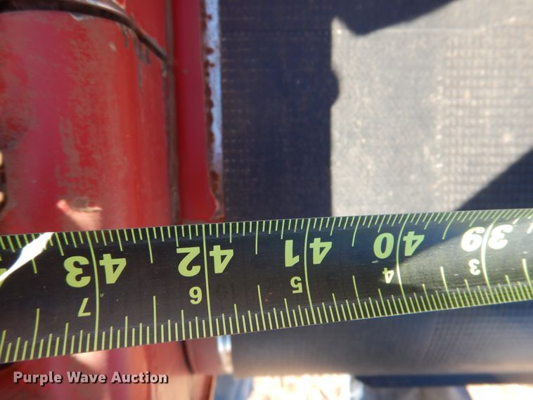 image for item DJ4804 2017 H&S TF6135 hay merger