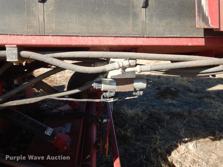 image for item DJ4804 2017 H&S TF6135 hay merger