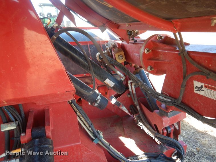 image for item DJ4804 2017 H&S TF6135 hay merger