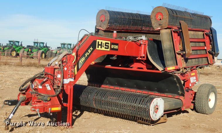 image for item DJ4805 2018 H&S TF6135 hay merger