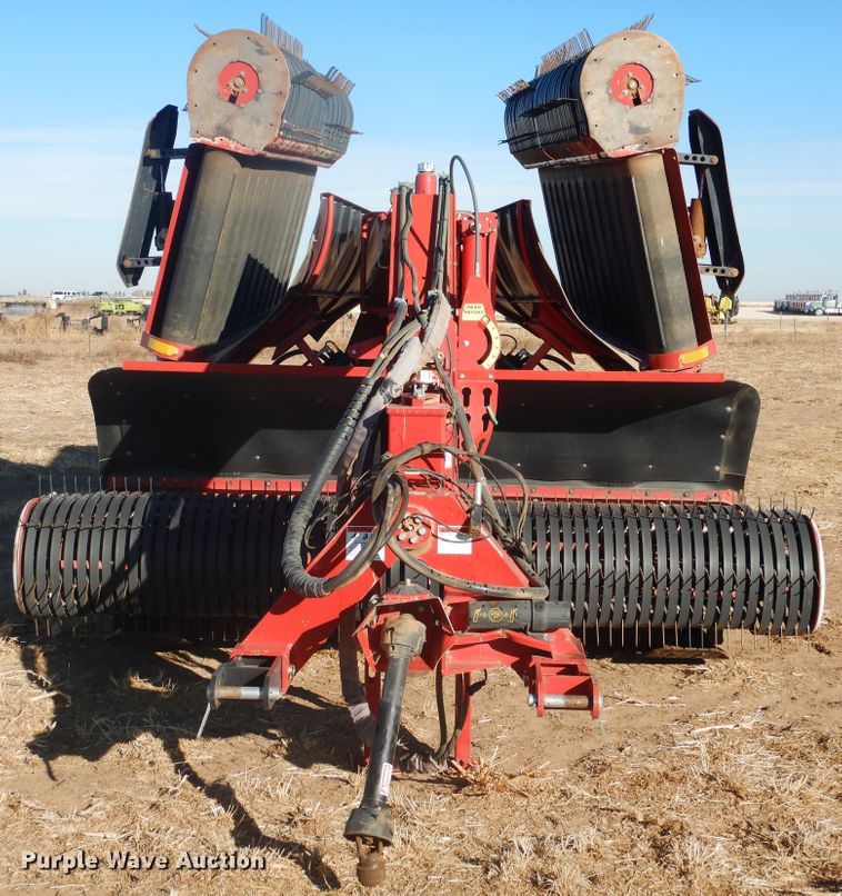 image for item DJ4805 2018 H&S TF6135 hay merger