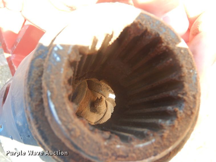 image for item DJ4805 2018 H&S TF6135 hay merger