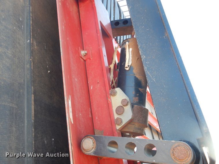 image for item DJ4805 2018 H&S TF6135 hay merger