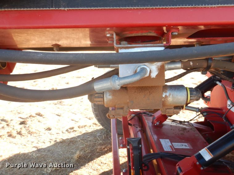 image for item DJ4805 2018 H&S TF6135 hay merger