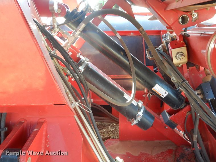 image for item DJ4805 2018 H&S TF6135 hay merger