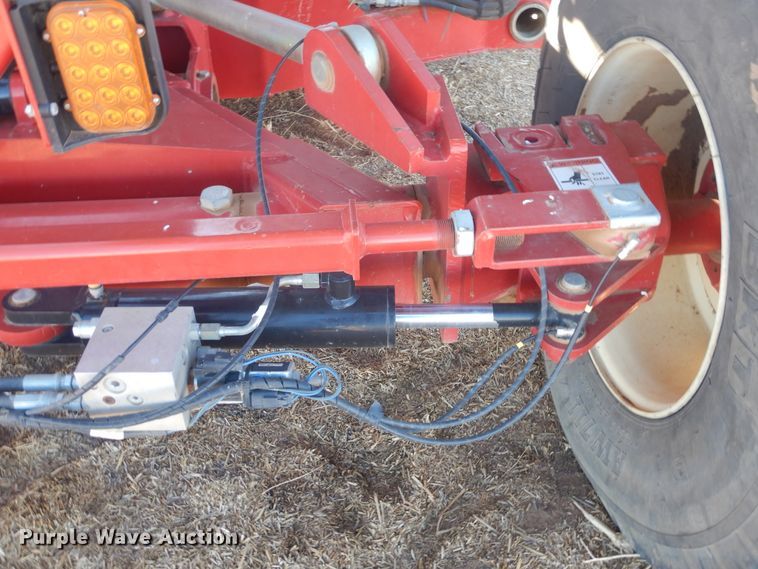 image for item DJ4805 2018 H&S TF6135 hay merger