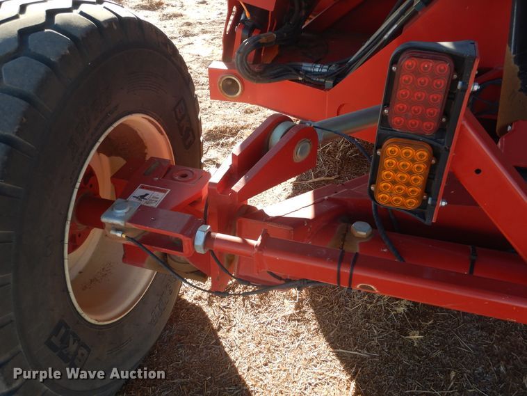 image for item DJ4805 2018 H&S TF6135 hay merger