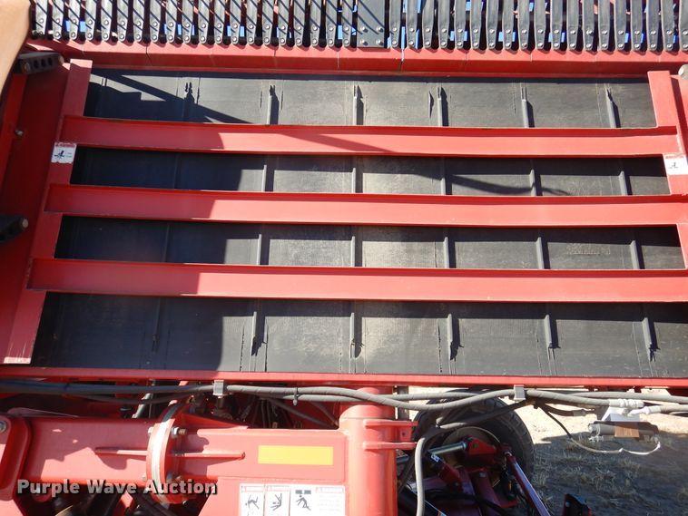 image for item DJ4806 2018 H&S TFM6135 hay merger