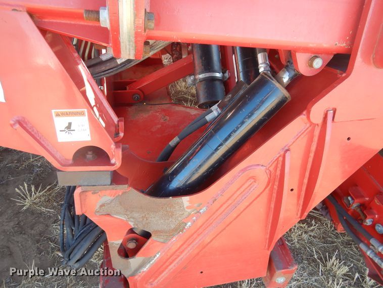 image for item DJ4806 2018 H&S TFM6135 hay merger