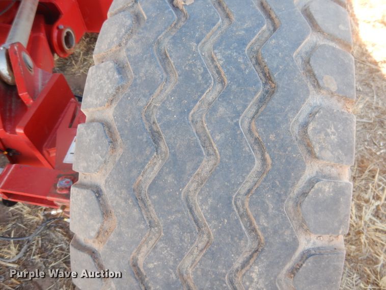 image for item DJ4806 2018 H&S TFM6135 hay merger