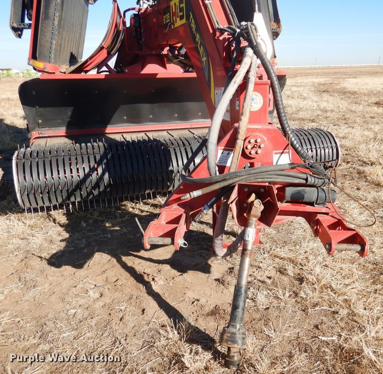 image for item DJ4807 2018 H&S TF6135 hay merger