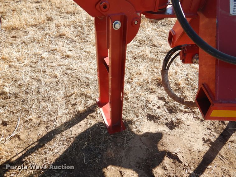 image for item DJ4807 2018 H&S TF6135 hay merger