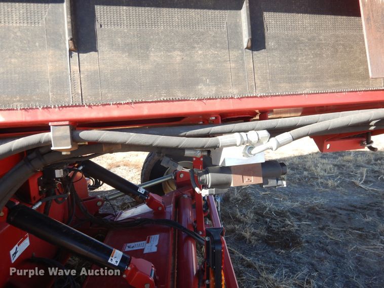 image for item DJ4807 2018 H&S TF6135 hay merger