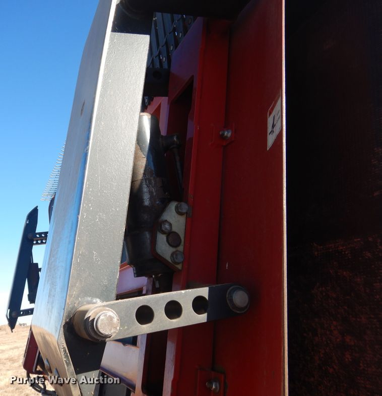 image for item DJ4807 2018 H&S TF6135 hay merger