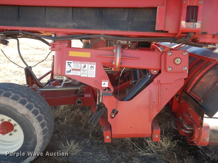 image for item DJ4807 2018 H&S TF6135 hay merger