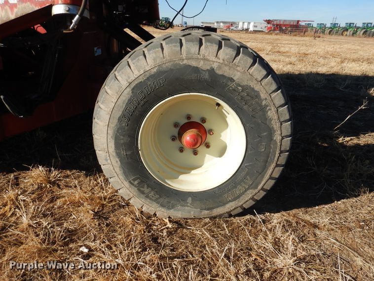 image for item DJ4807 2018 H&S TF6135 hay merger