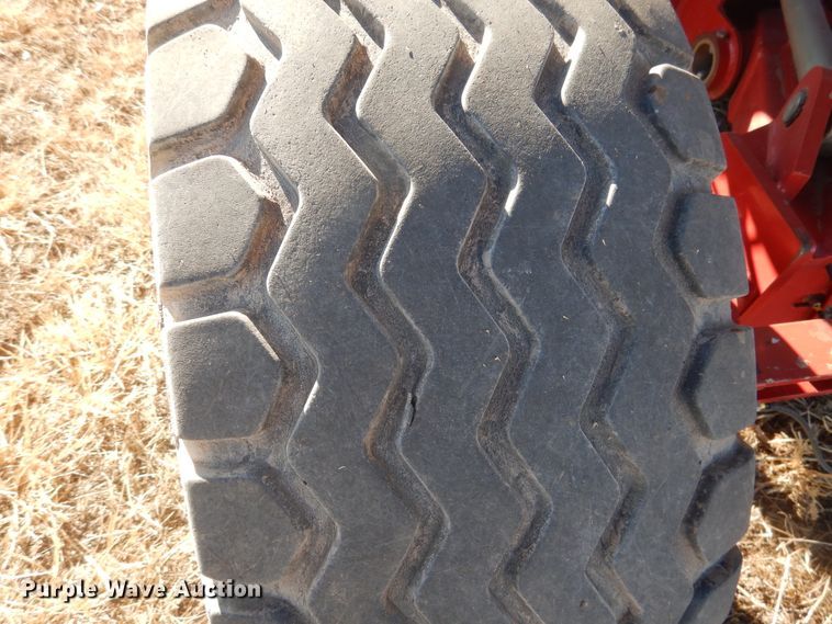 image for item DJ4807 2018 H&S TF6135 hay merger