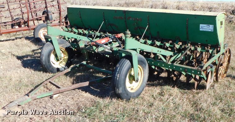 image for item DJ5860 John Deere LLA  grain drill