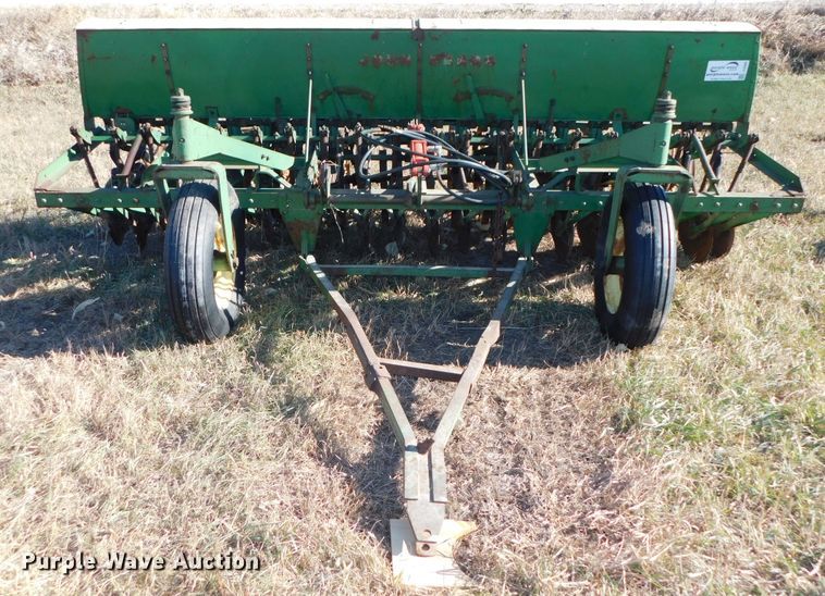image for item DJ5860 John Deere LLA  grain drill