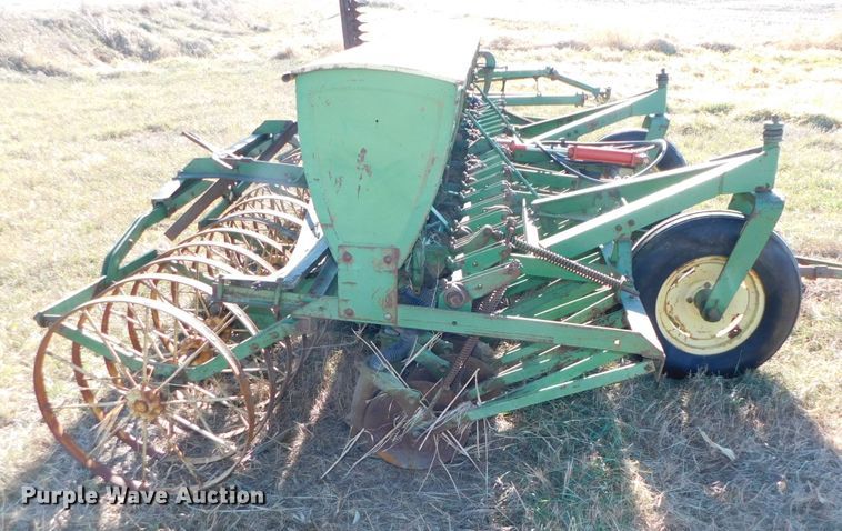 image for item DJ5860 John Deere LLA  grain drill