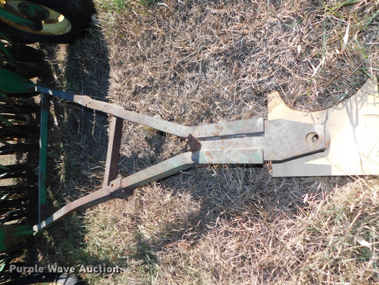 image for item DJ5860 John Deere LLA  grain drill