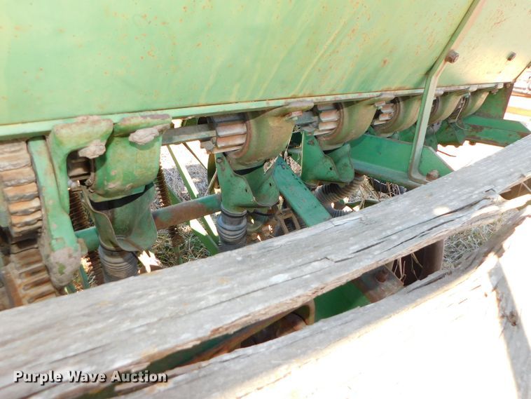 image for item DJ5860 John Deere LLA  grain drill